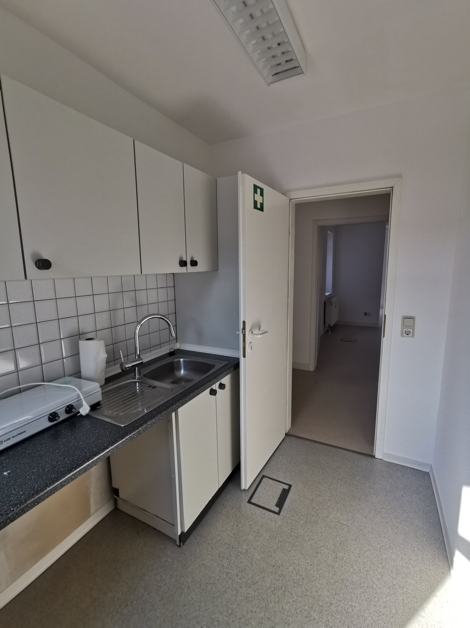 Geräumige Büro- oder Praxisräume in zentraler Lage von Bad Berleburg-Stadt
