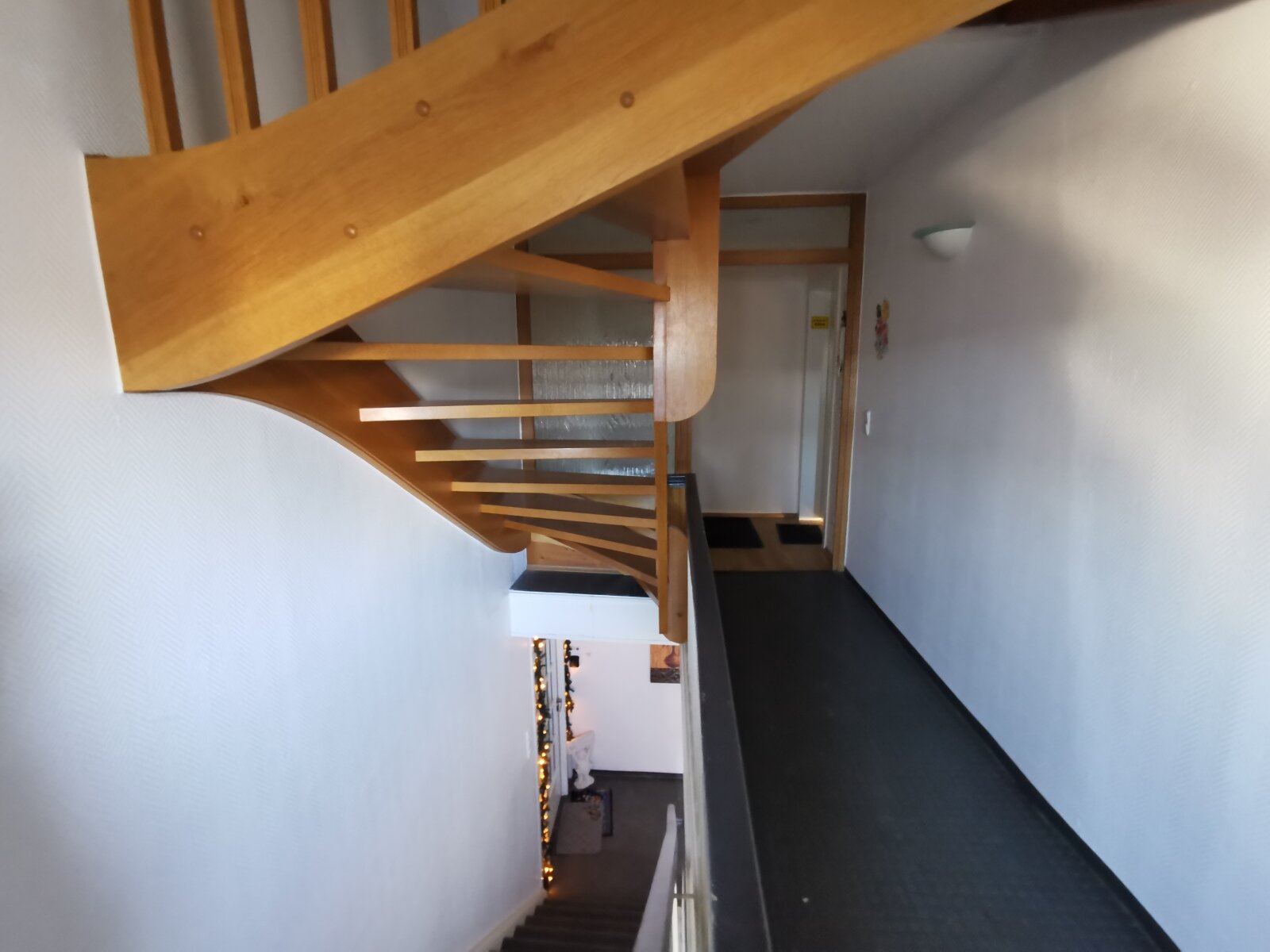 +++ Kapitalanleger aufgepasst +++ Mehrfamilienhaus mit sechs Wohneinheiten in zentraler Lage von Erndtebrück