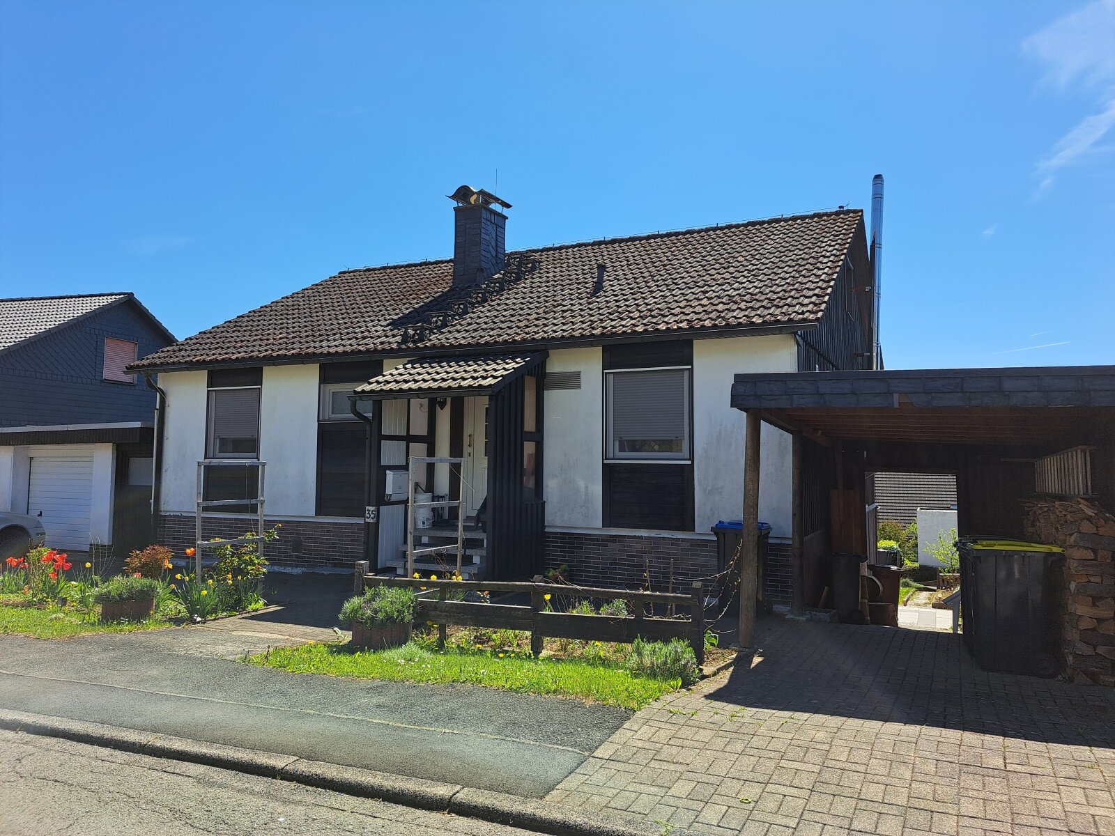 Einfamilienhaus mit Einliegerwohnung in ruhiger Wohnlage von Erndtebrück