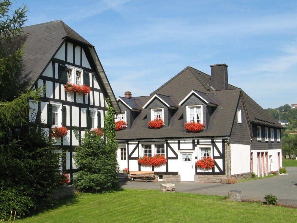 Ein Ort zum Ankommen, Wohlfühlen und Bleiben - im Edertal in der Gemeinde Schwarzenau