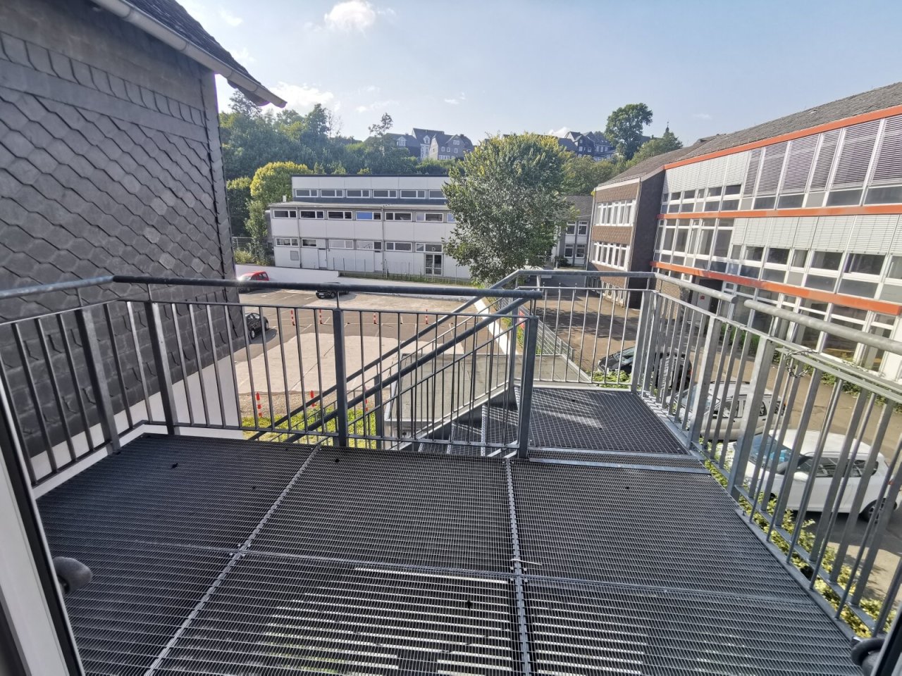 Rettungsweg mit Balkon Rettungsweg mit Balkon