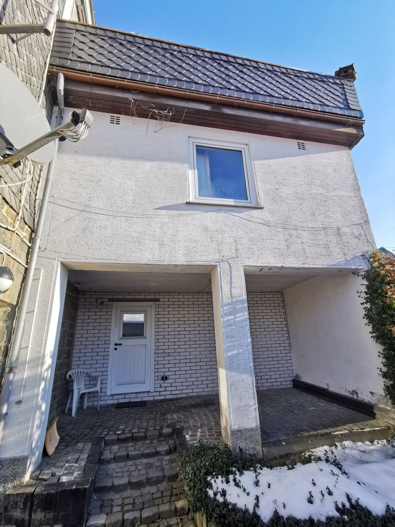 Zugang Wohnung Untergeschoss Zugang Wohnung Untergeschoss