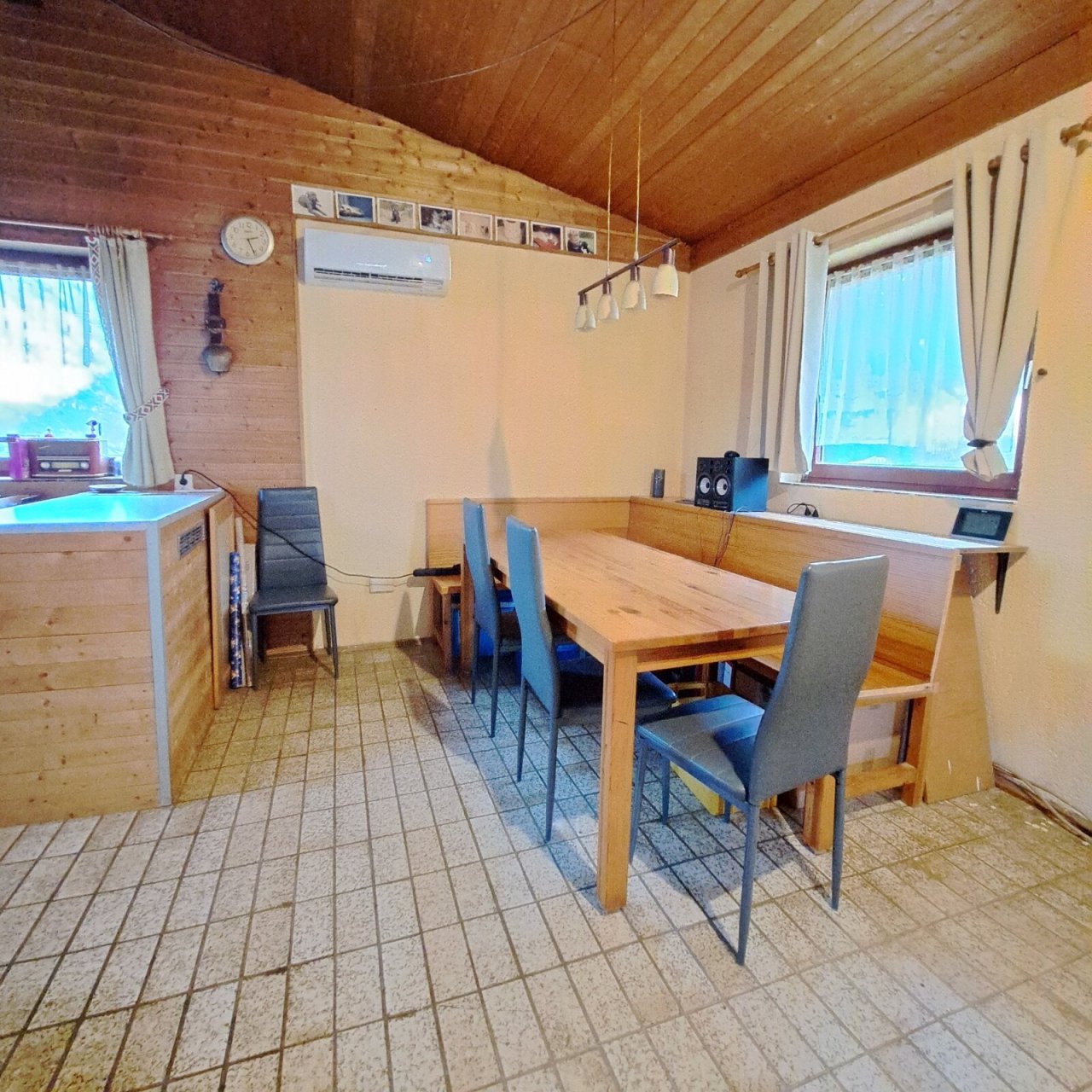 Wohn-/Esszimmer Wohn-/Esszimmer